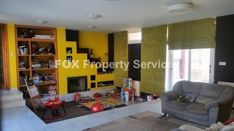 4 Bedroom Villa for Sale in Nicosia, Lakatameia