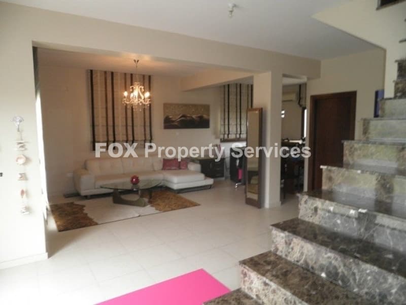 4 Bedroom Detached House for Sale in Nicosia, Nisou