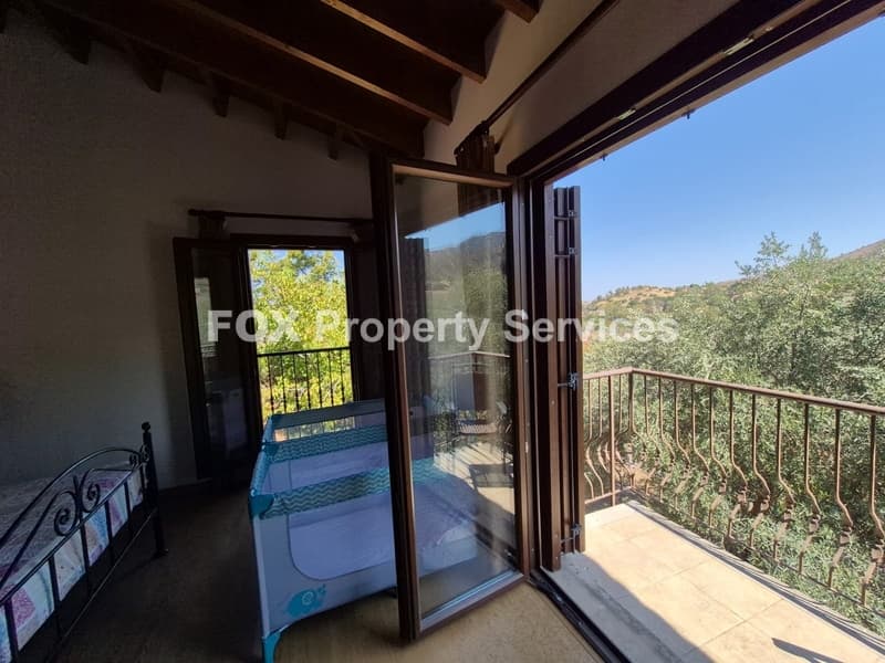 4 Bedroom Detached House for Sale in Nicosia, Temvria