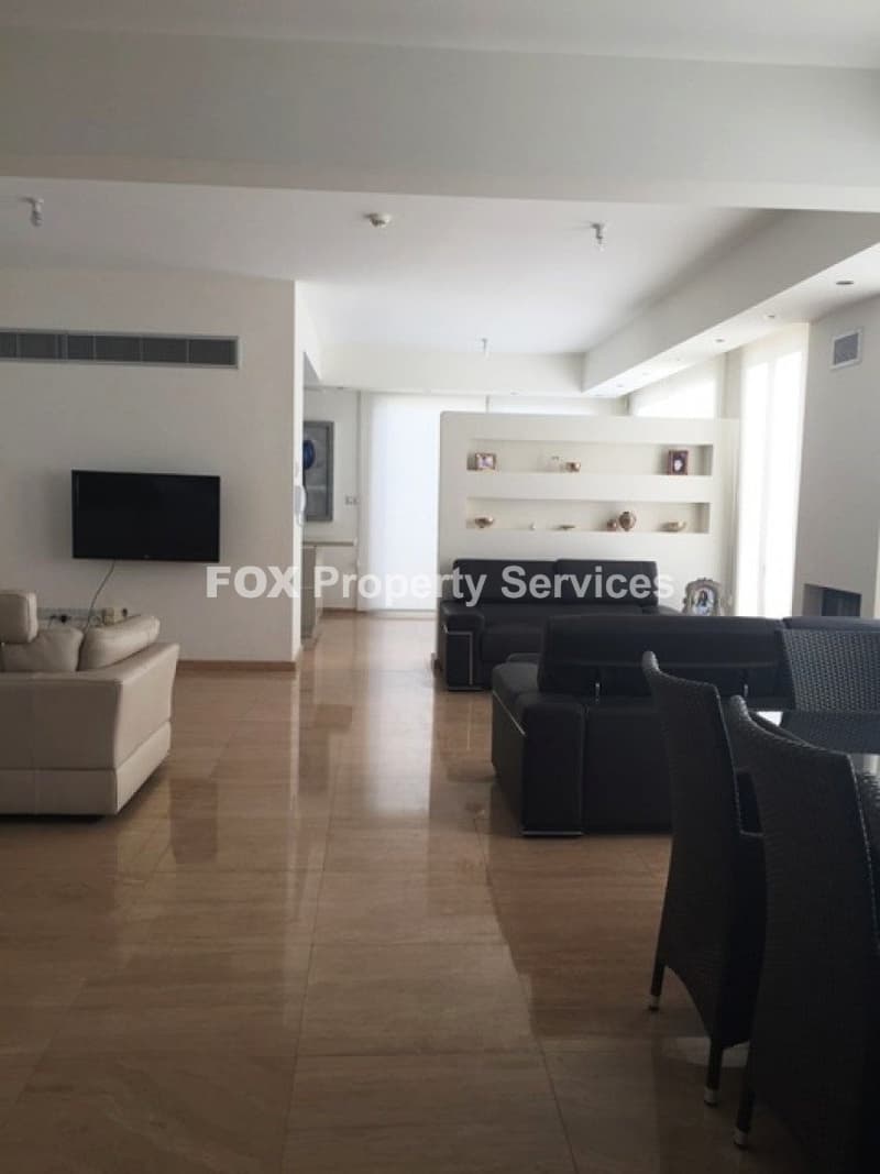 4 Bedroom Detached House for Sale in Nicosia, Lakatameia