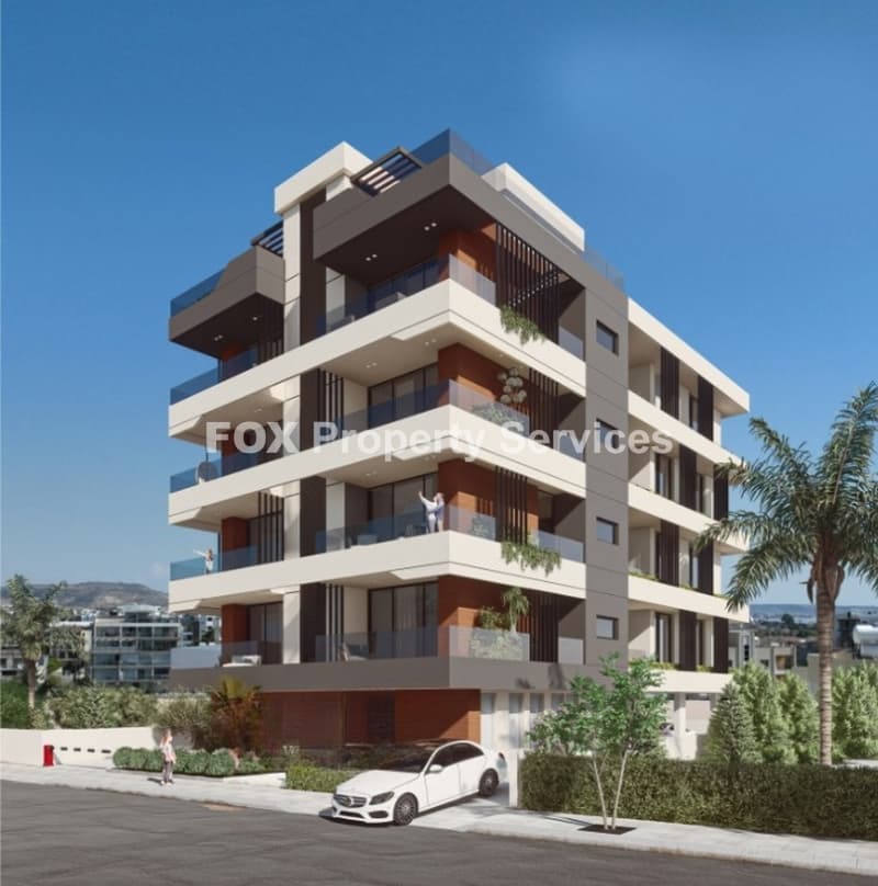 2 Bedroom Penthouse for Sale in Larnaca, Harbor