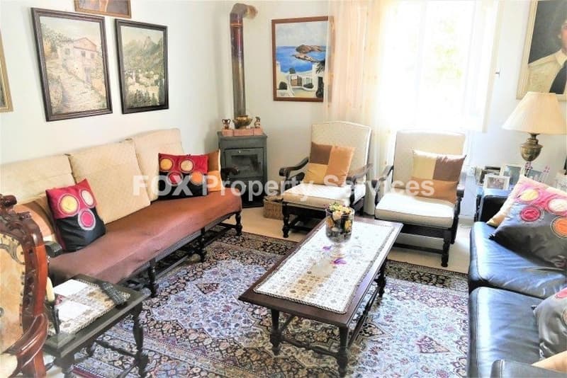 3 Bedroom Semi-Detached House for Sale in Nicosia, Acropolis