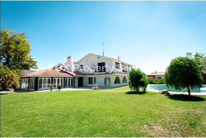 7 Bedroom Detached House for Sale in Nicosia, Dasoupolis