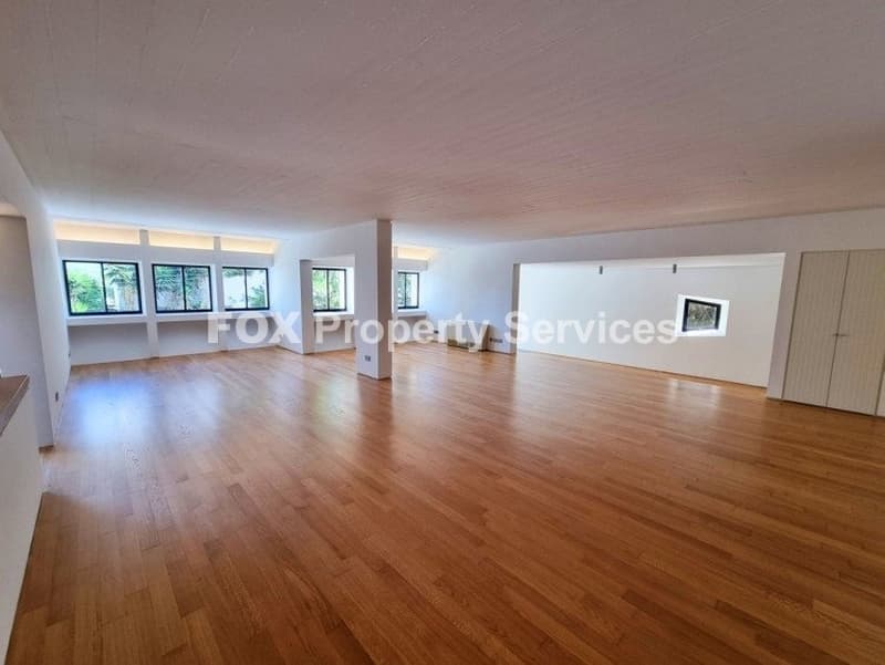 3 Bedroom Whole Floor Apartment for Sale in Nicosia, Nicosia Center