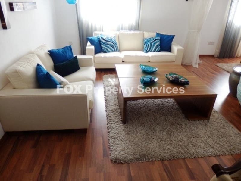 6 Bedroom Detached House for Sale in Nicosia, Agios Dometios