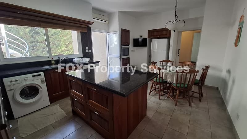 4 Bedroom Whole Floor Apartment for Rent in Nicosia, Agios Dimitrios