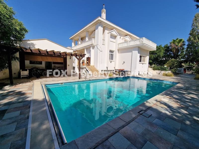 5 Bedroom Mansion Villa for Rent in Larnaca, Faneromeni