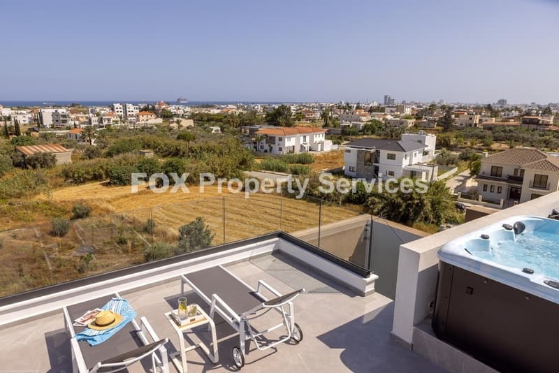 2 Bedroom Penthouse for Sale in Larnaca, Livadia