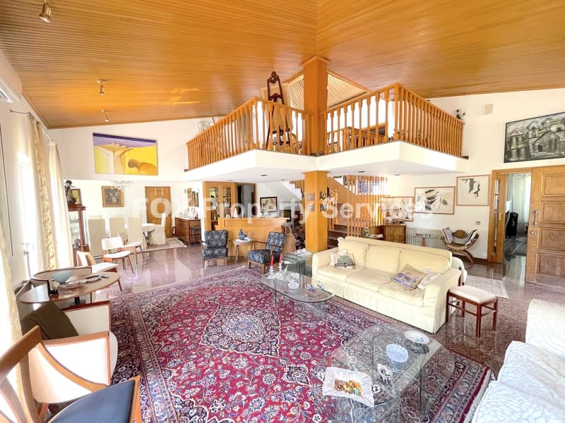 5 Bedroom Detached House for Sale in Nicosia, Platy