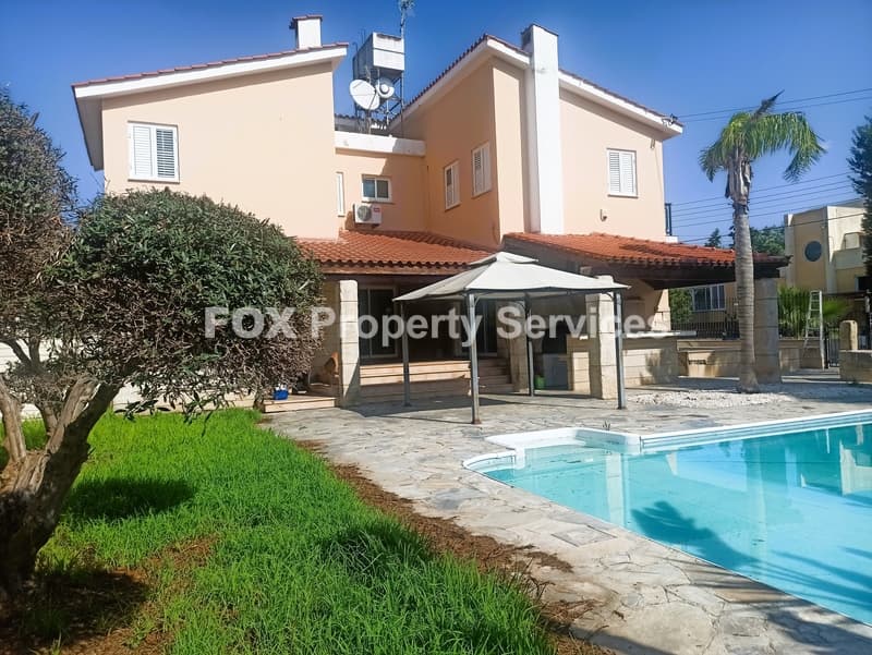 5 Bedroom Detached House for Sale in Nicosia, Latsia