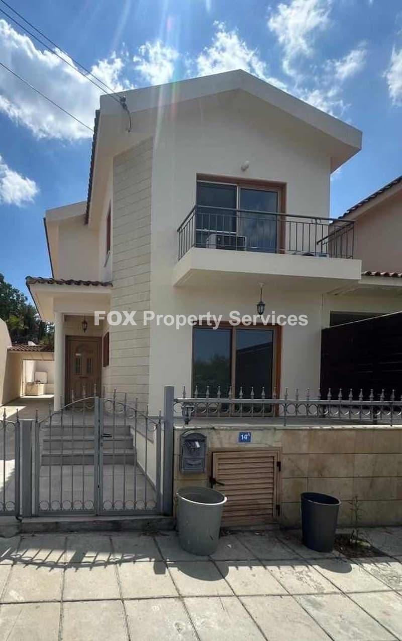 4 Bedroom Semi-Detached House for Sale in Nicosia, Makedonitissa