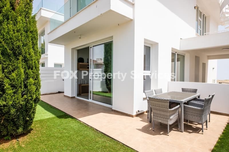 4 Bedroom Detached House for Sale in Larnaca, Dromolaxia