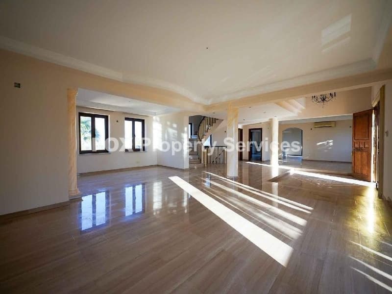 5 Bedroom Detached House for Sale in Nicosia, Tseri