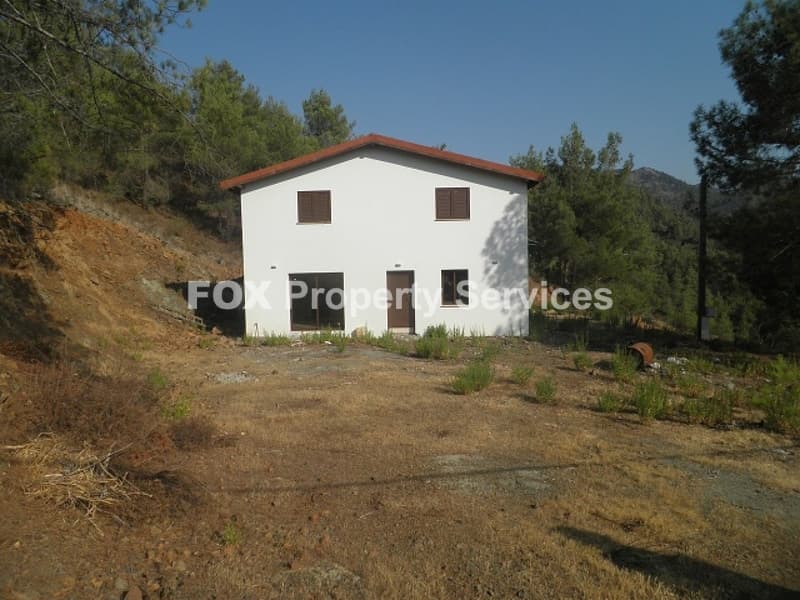 4 Bedroom Detached House for Sale in Nicosia, Gourri