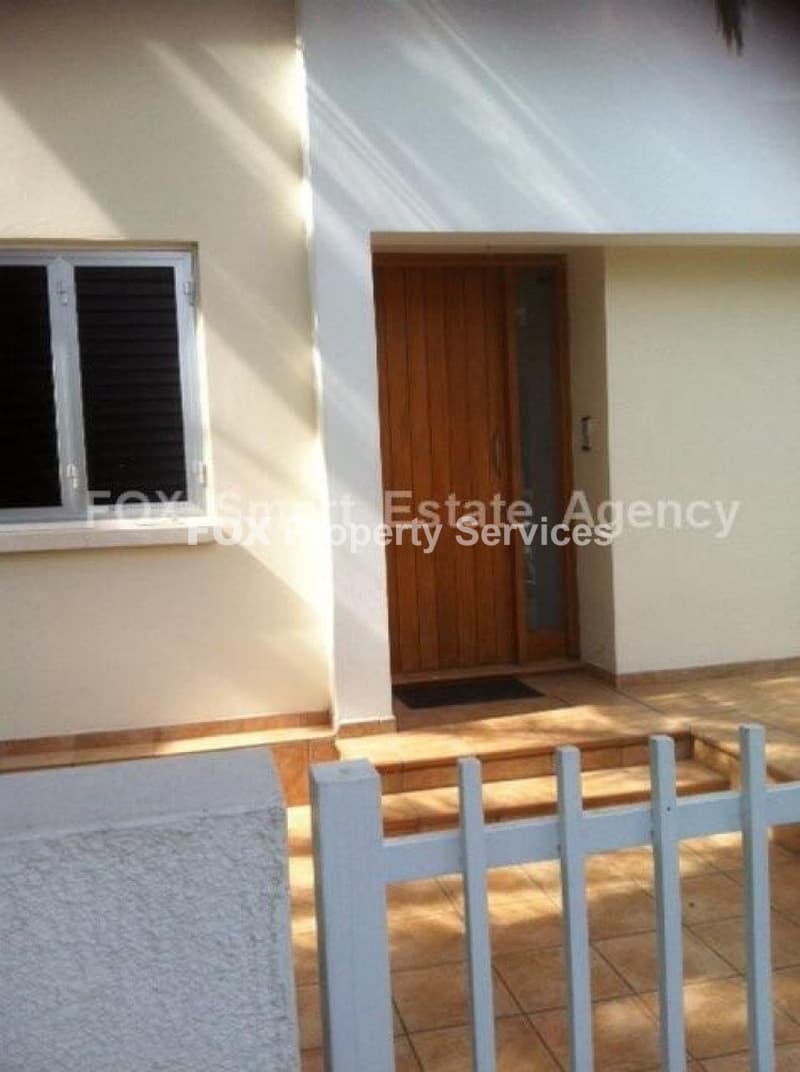 4 Bedroom Detached House for Sale in Nicosia, Strovolos