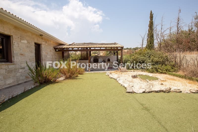 4 Bedroom Detached House for Sale in Larnaca, Maroni