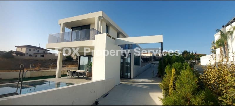 4 Bedroom Detached House for Sale in Larnaca, Apostolos Loukas