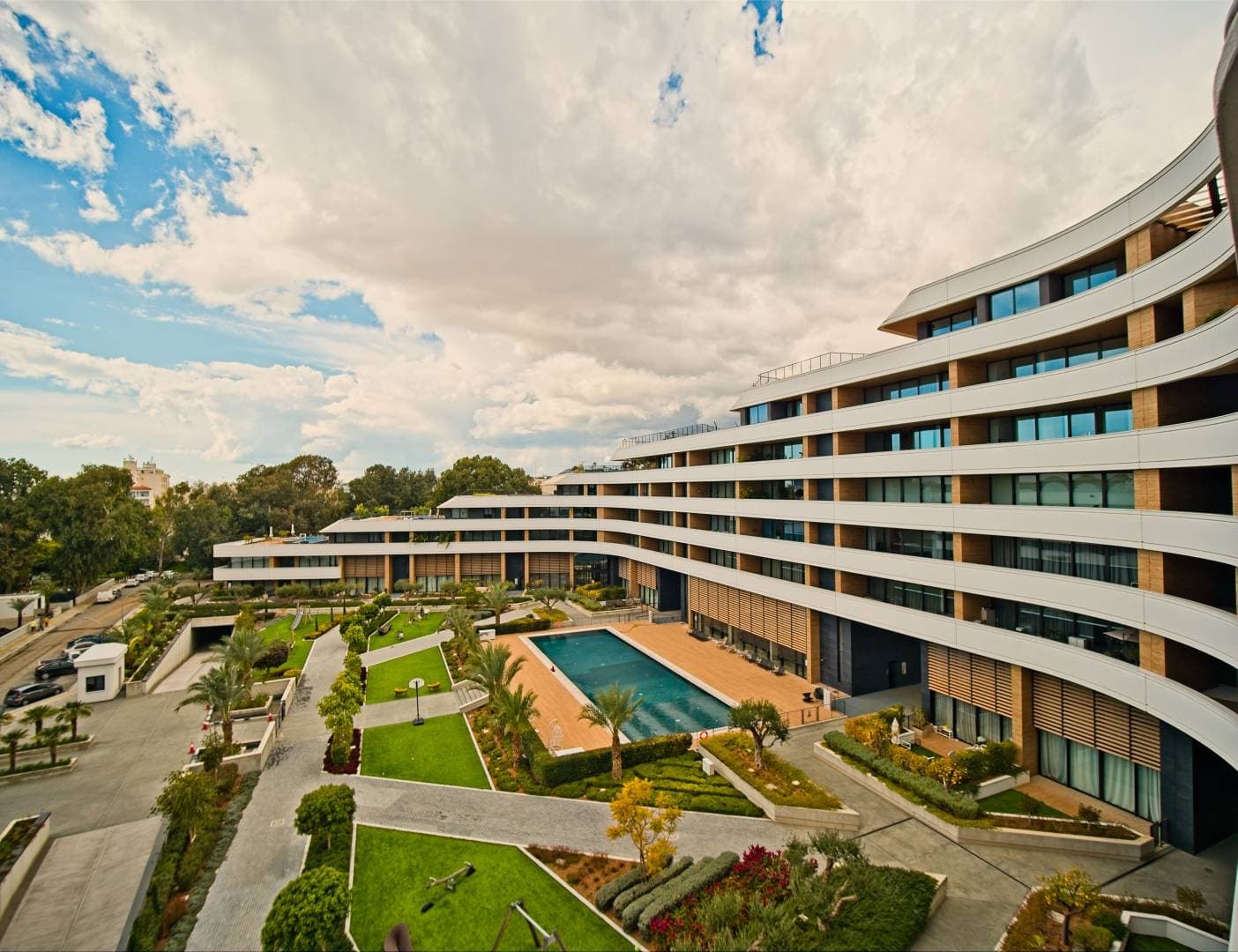3-bedrooms apartments for long term rent in Limassol, Cyprus