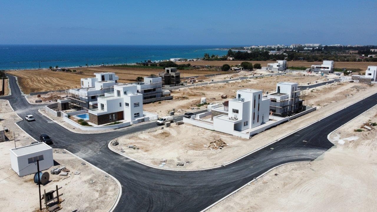 4-bedrooms house in Paphos, Cyprus.