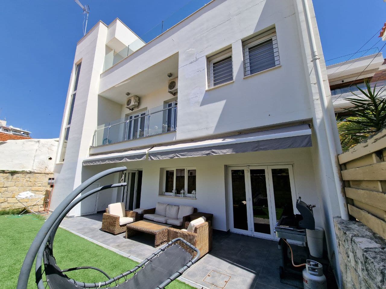 5-bedrooms house for long term rent in Limassol, Cyprus