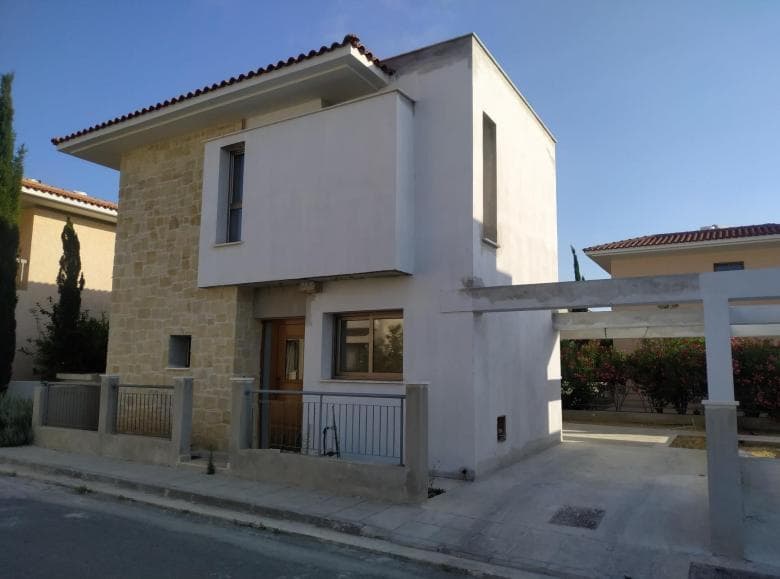 2-bedrooms house in Paphos, Cyprus.