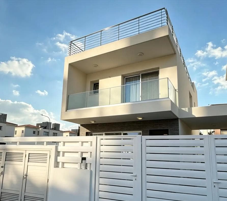3-bedrooms house for long term rent in Paphos, Cyprus