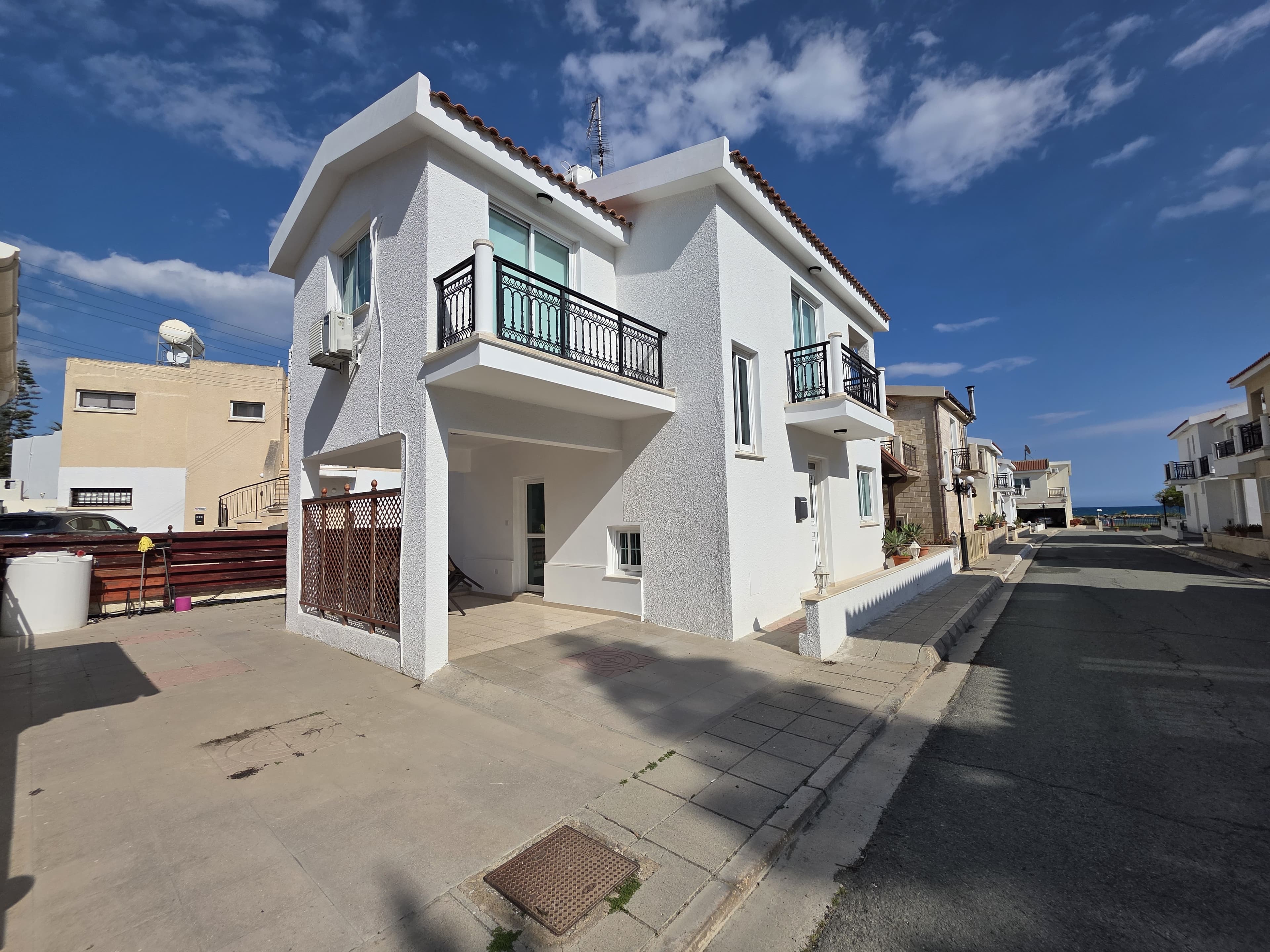 3-bedrooms house for long term rent in Larnaca, Cyprus