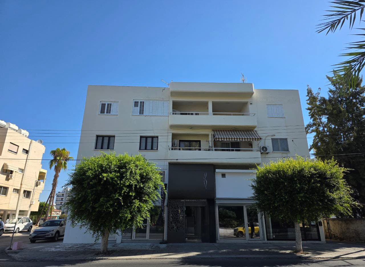 4-bedrooms apartments in Larnaca, Cyprus.