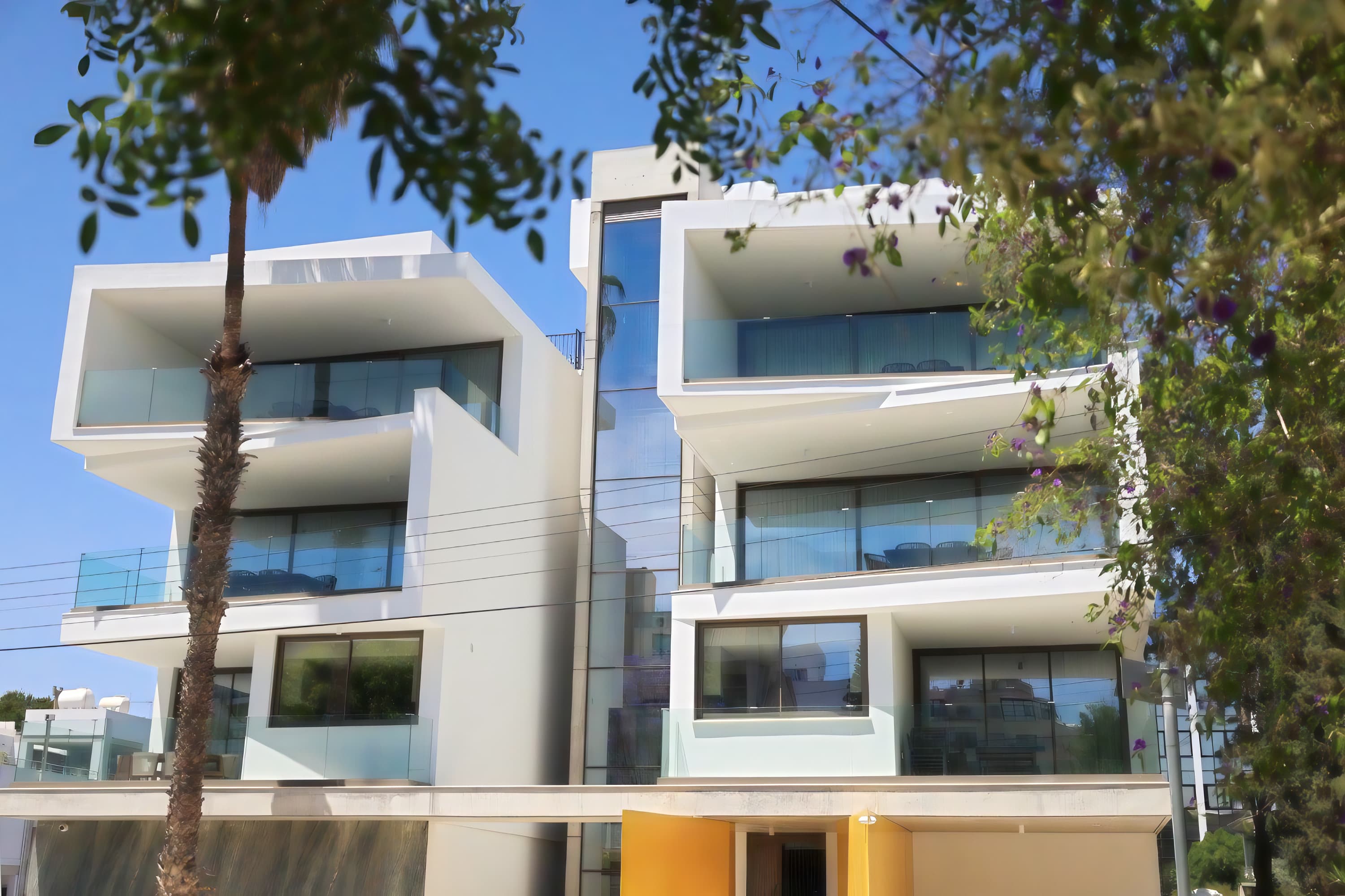 3-bedrooms apartments for long term rent in Nicosia, Cyprus