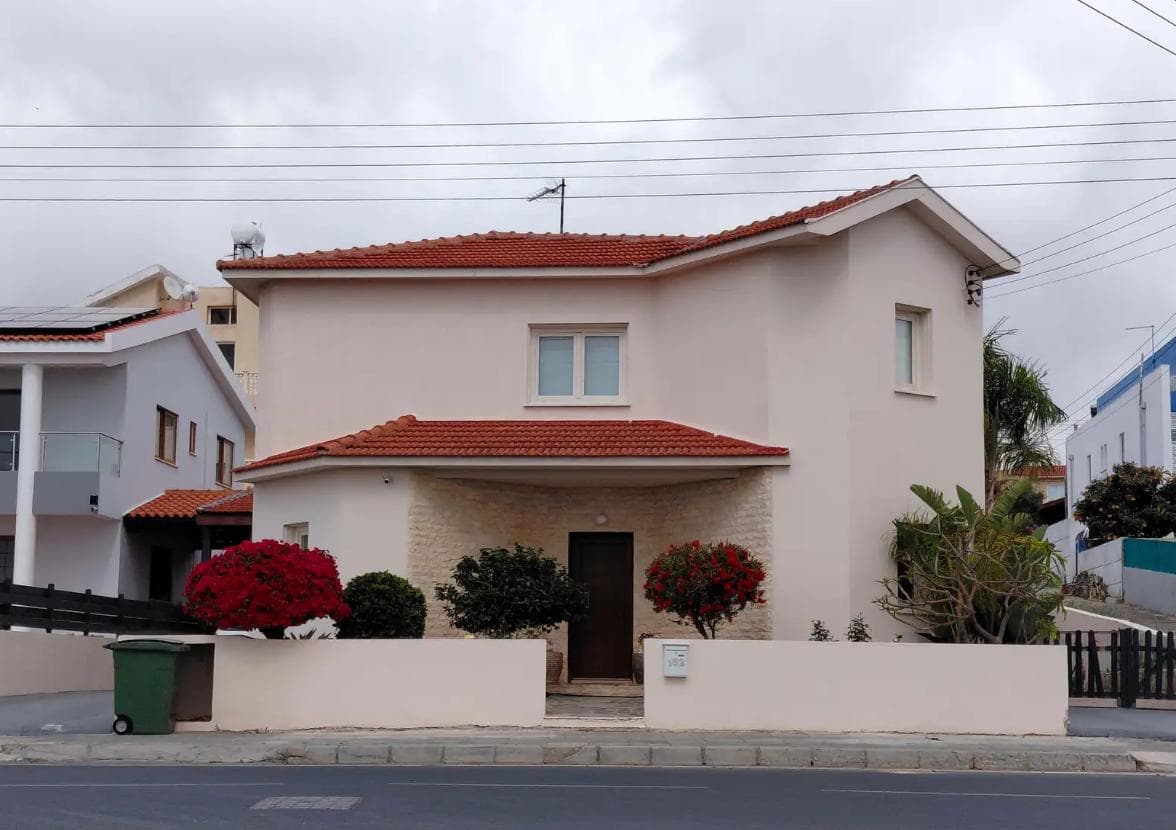 5-bedrooms house in Paphos, Cyprus.