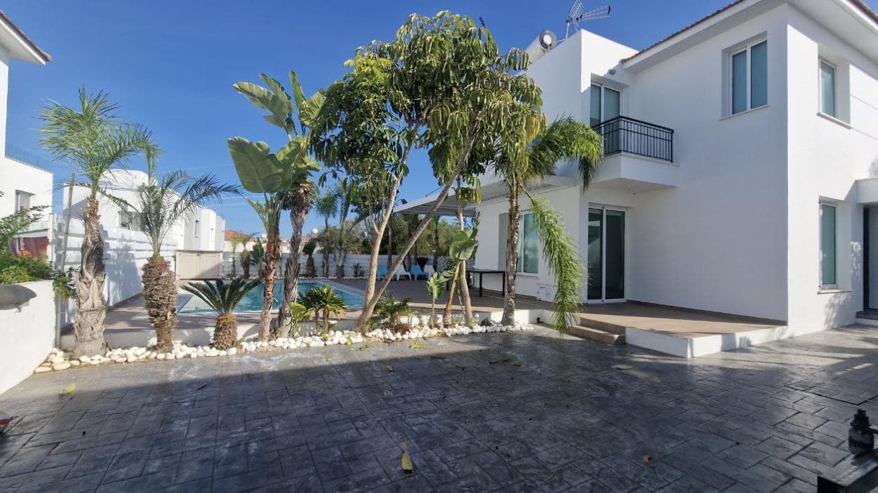 3-bedrooms house for long term rent in Famagusta, Cyprus