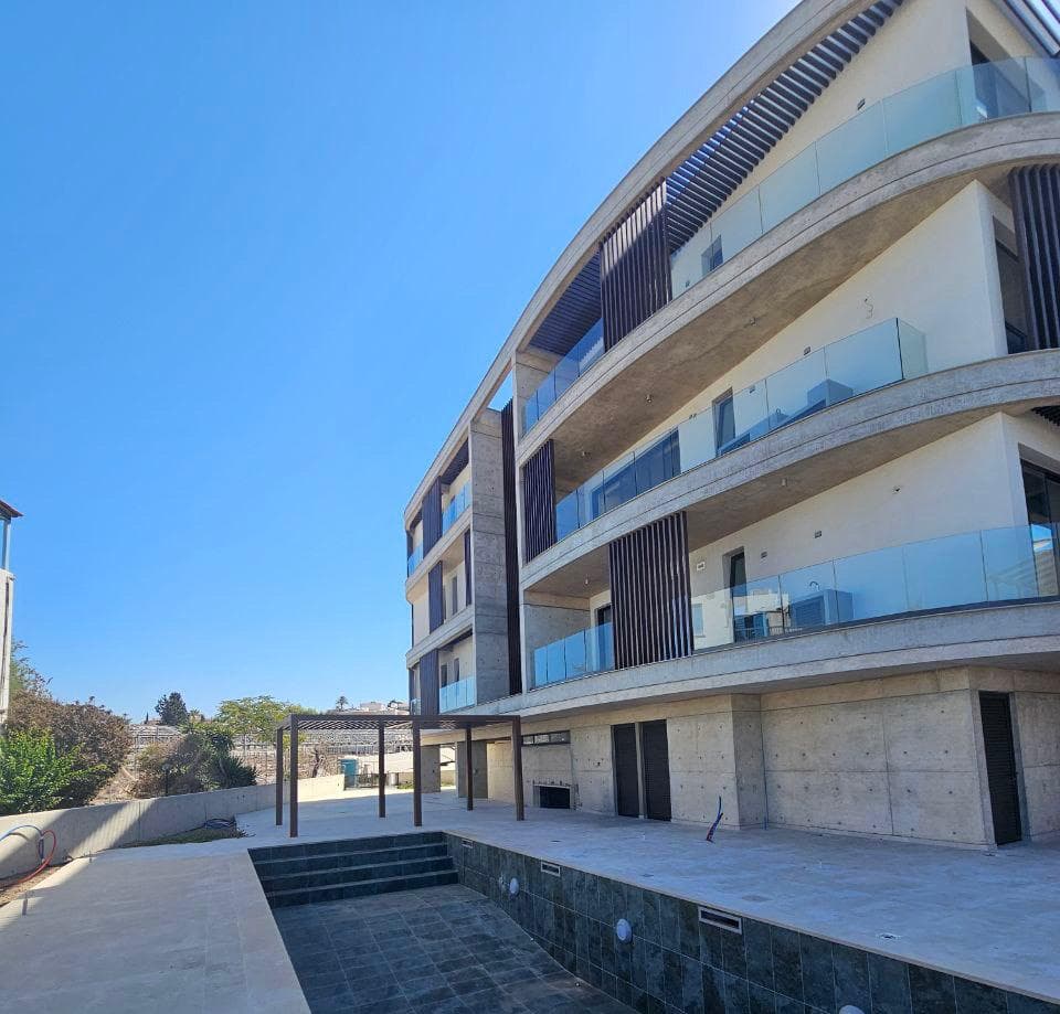 2-bedrooms apartments in Paphos, Cyprus.