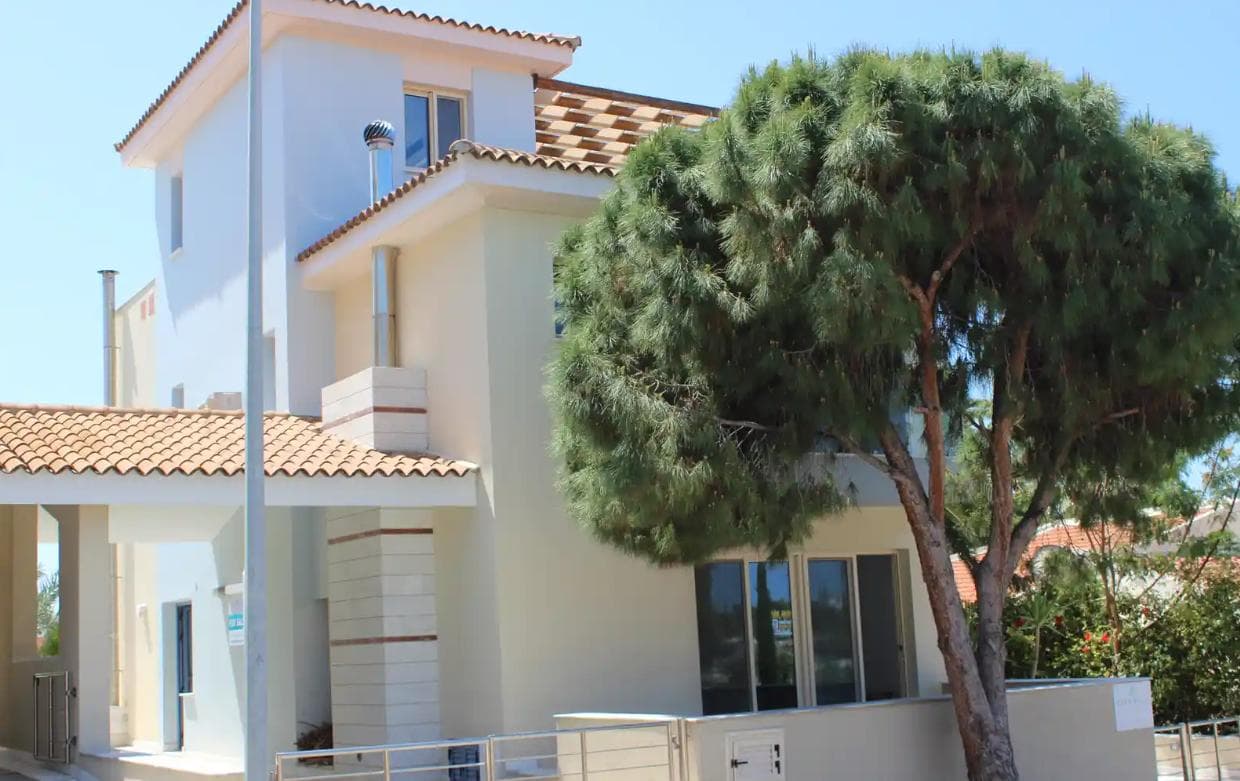 4-bedrooms house in Paphos, Cyprus.