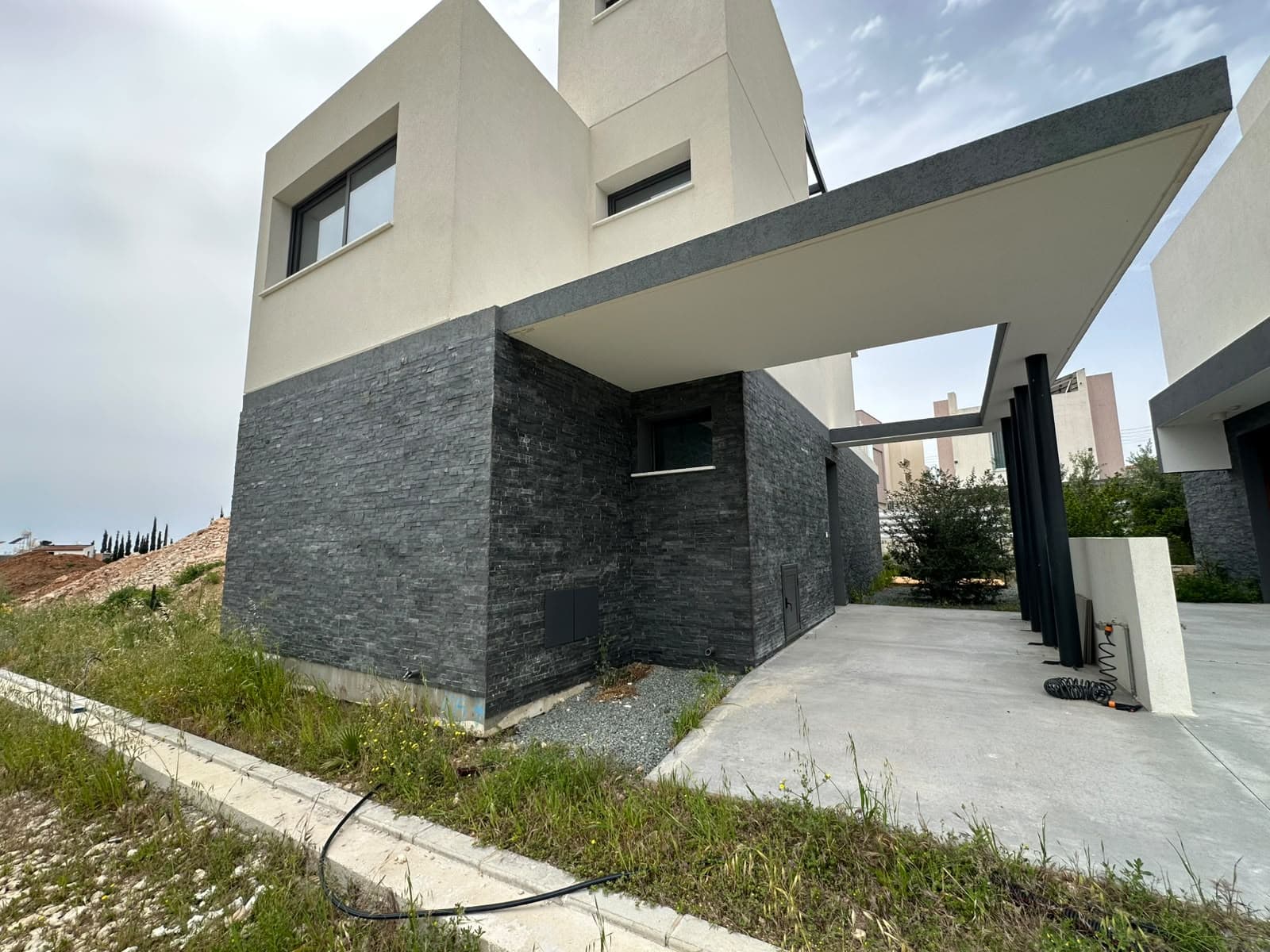 3-bedrooms house in Paphos, Cyprus.
