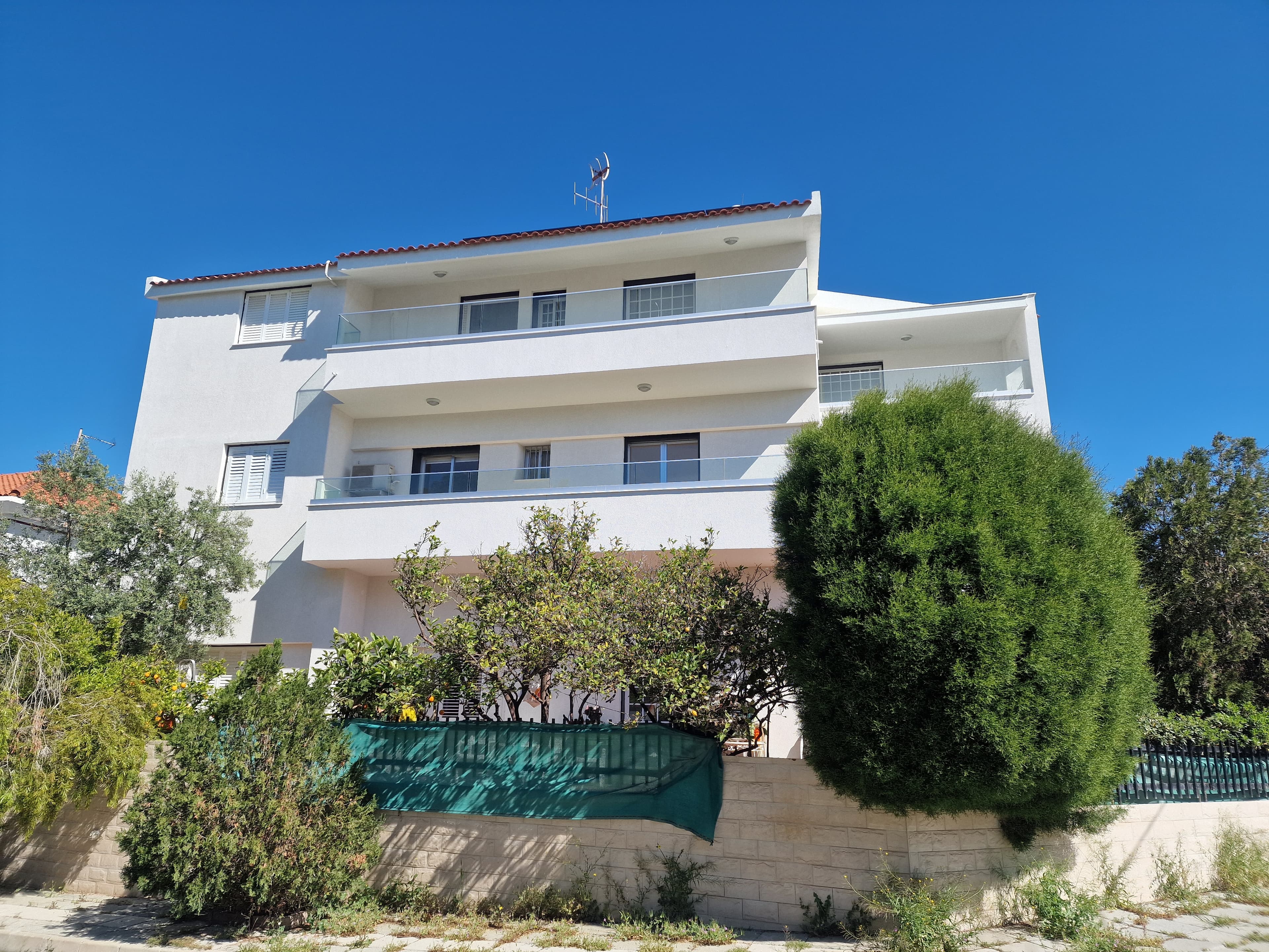 3-bedrooms apartments for long term rent in Nicosia, Cyprus