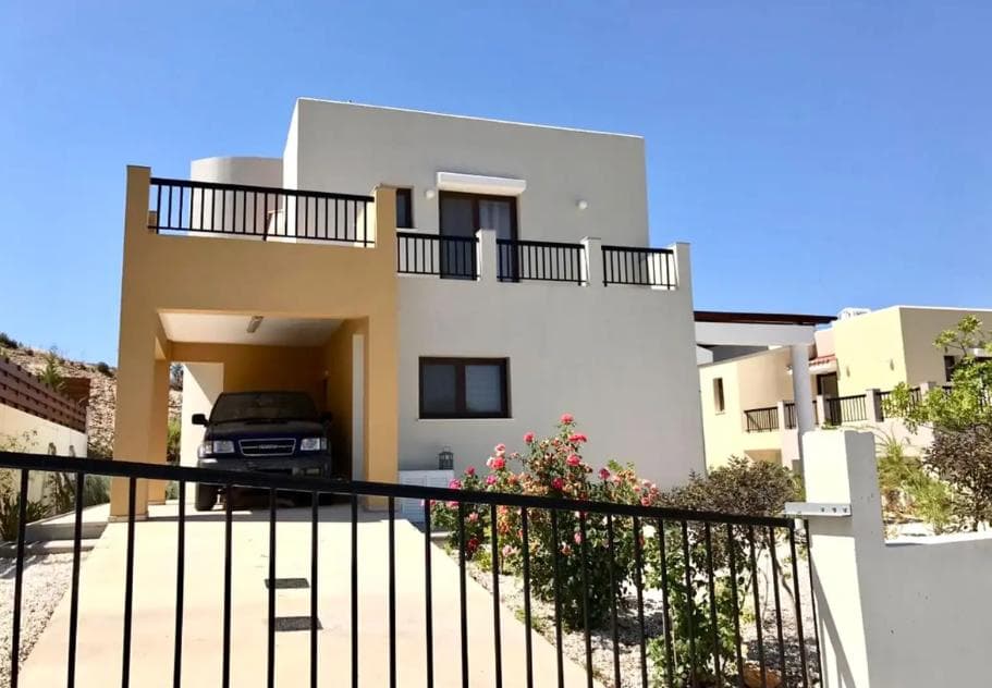 3-bedrooms house in Paphos, Cyprus.