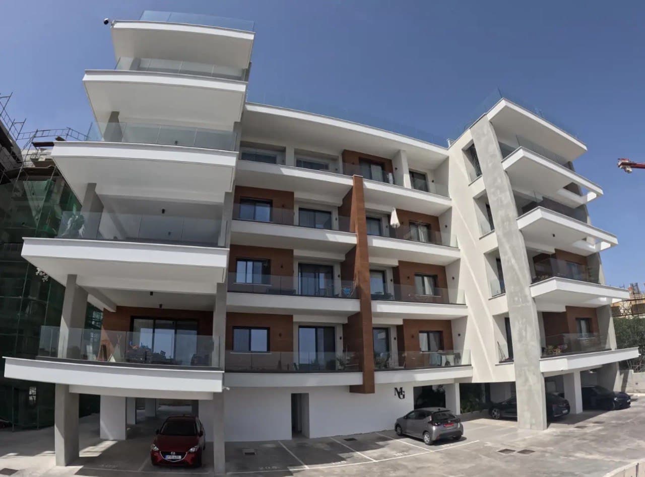 4-bedrooms apartments in Limassol, Cyprus.
