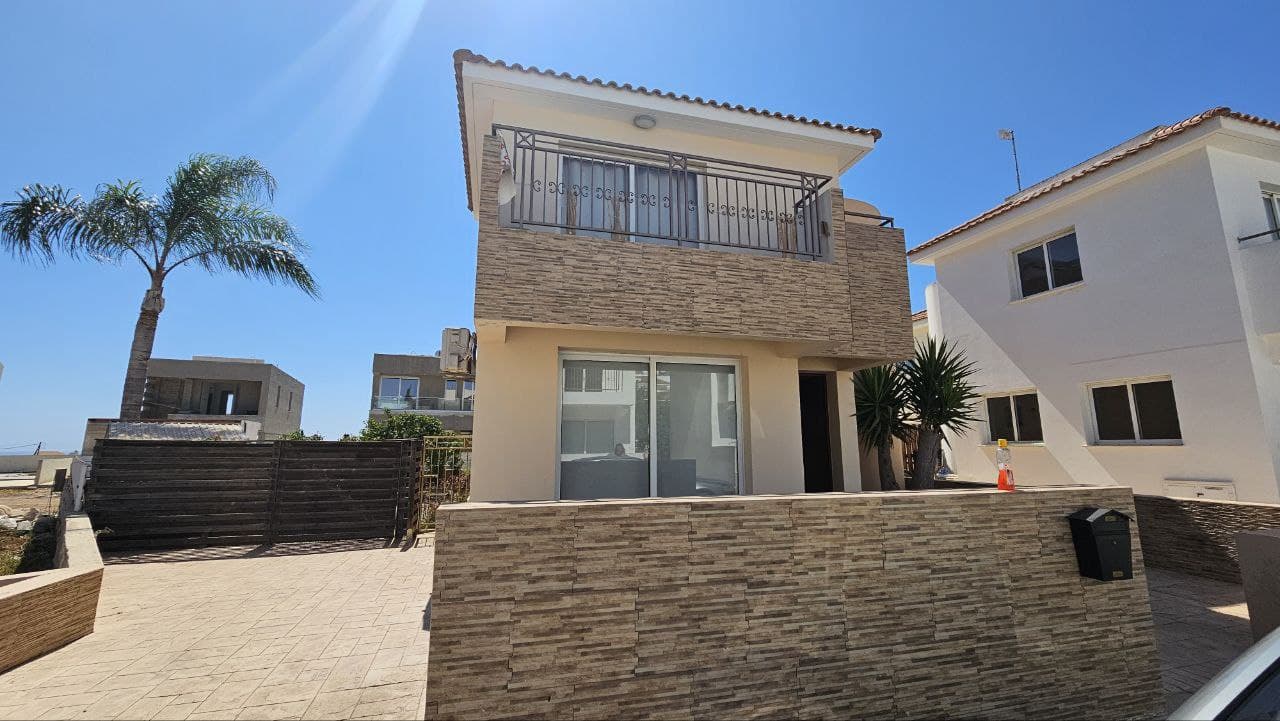 3-bedrooms house in Famagusta, Cyprus.