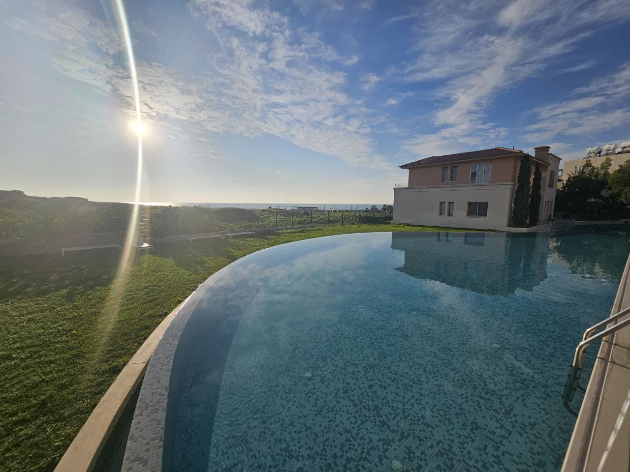 3-bedrooms apartments in Paphos, Cyprus.