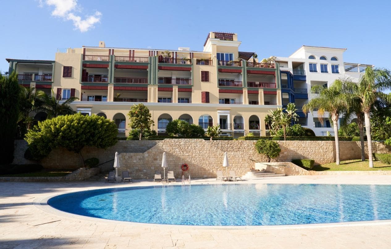 3-bedrooms apartments in Limassol, Cyprus.