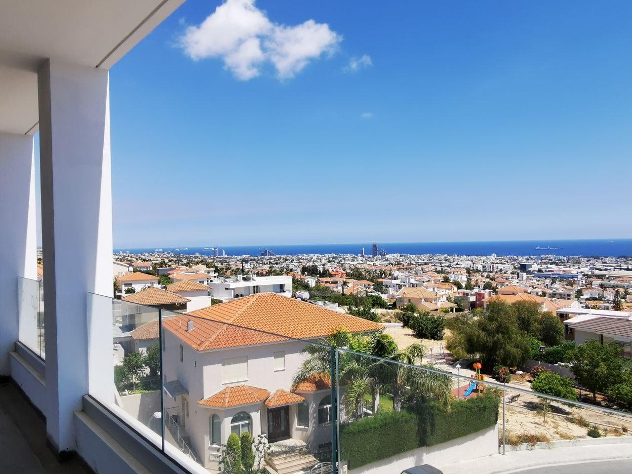 3-bedrooms apartments in Limassol, Cyprus.