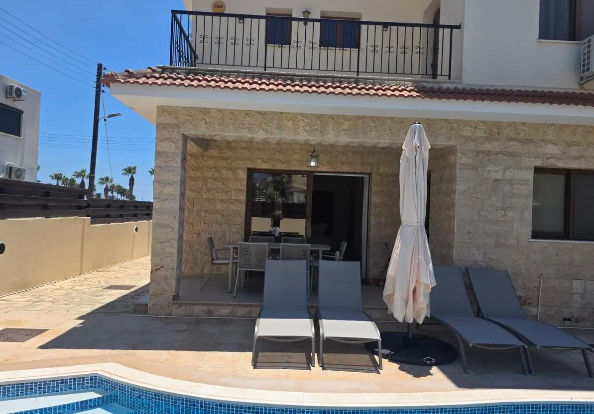 4-bedrooms house for long term rent in Larnaca, Cyprus
