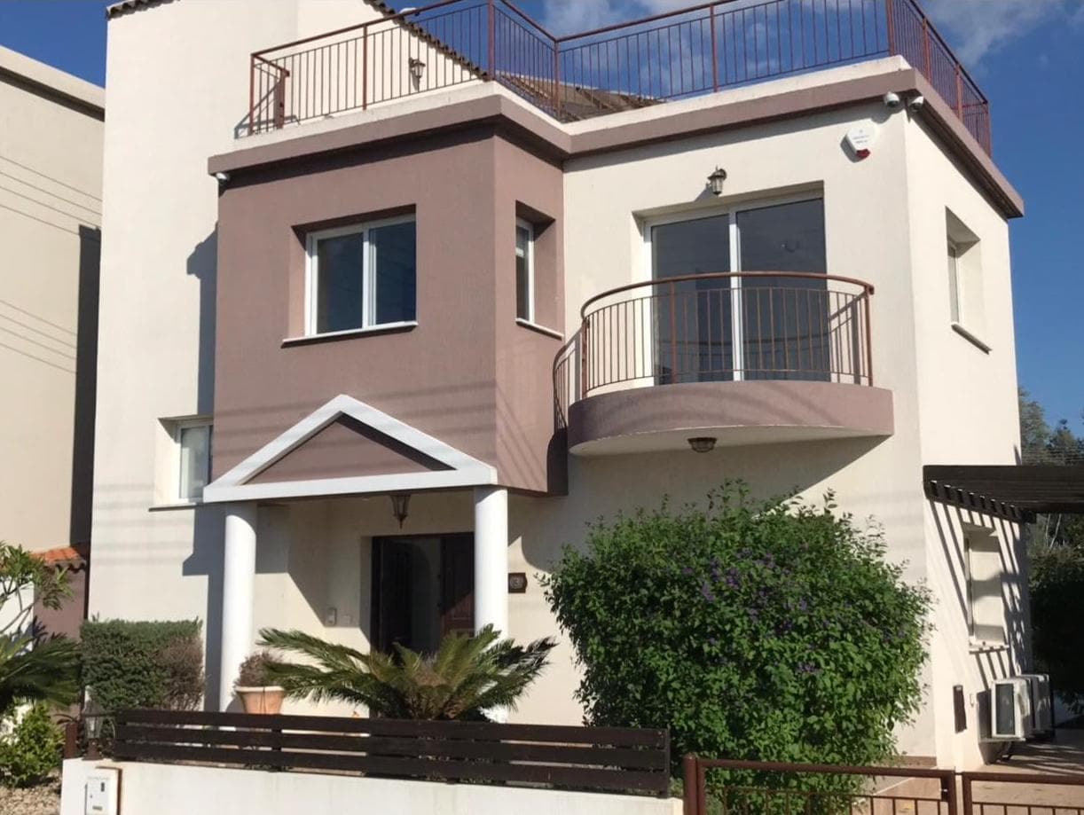 3-bedrooms house in Paphos, Cyprus.