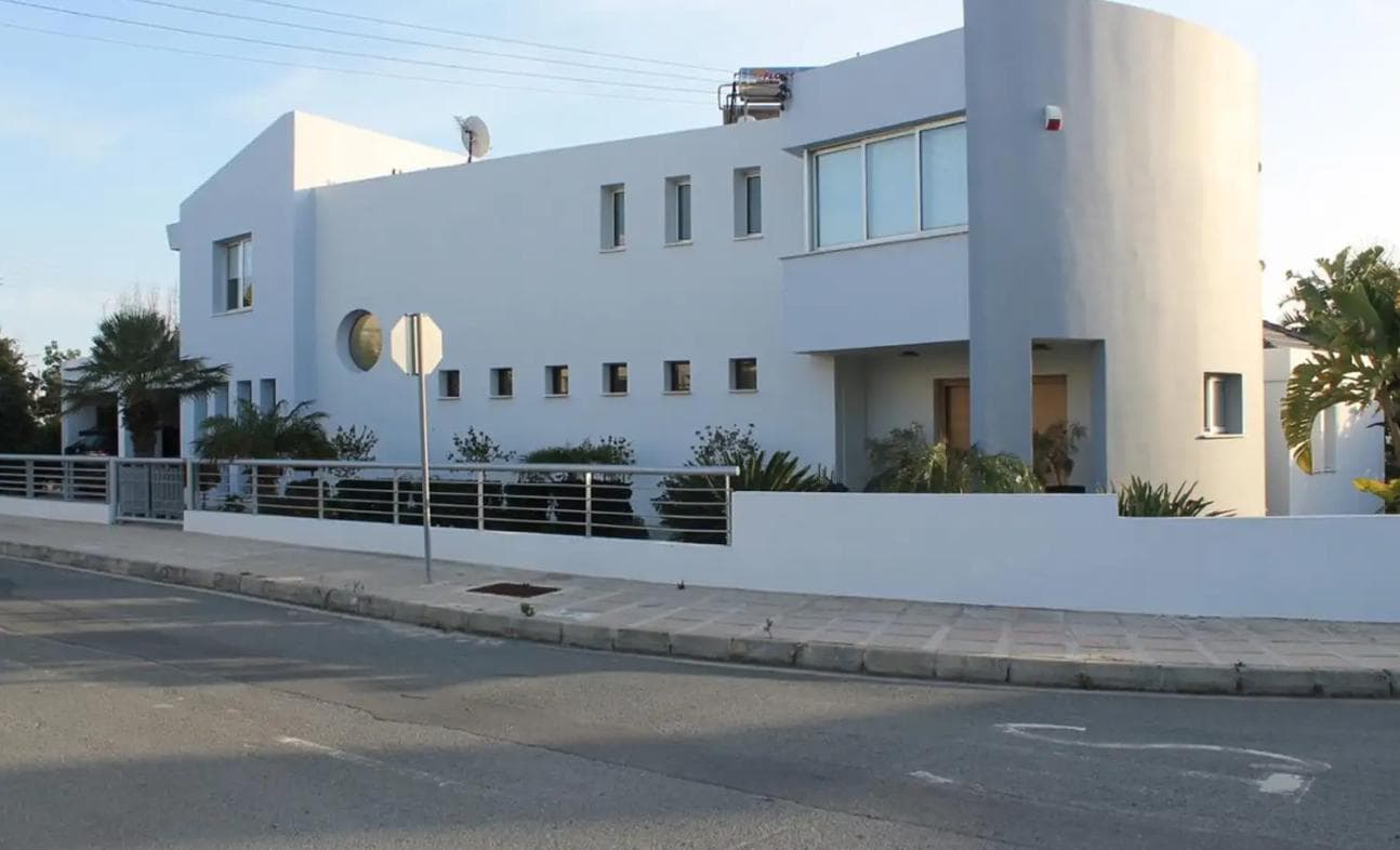 5-bedrooms house in Paphos, Cyprus.