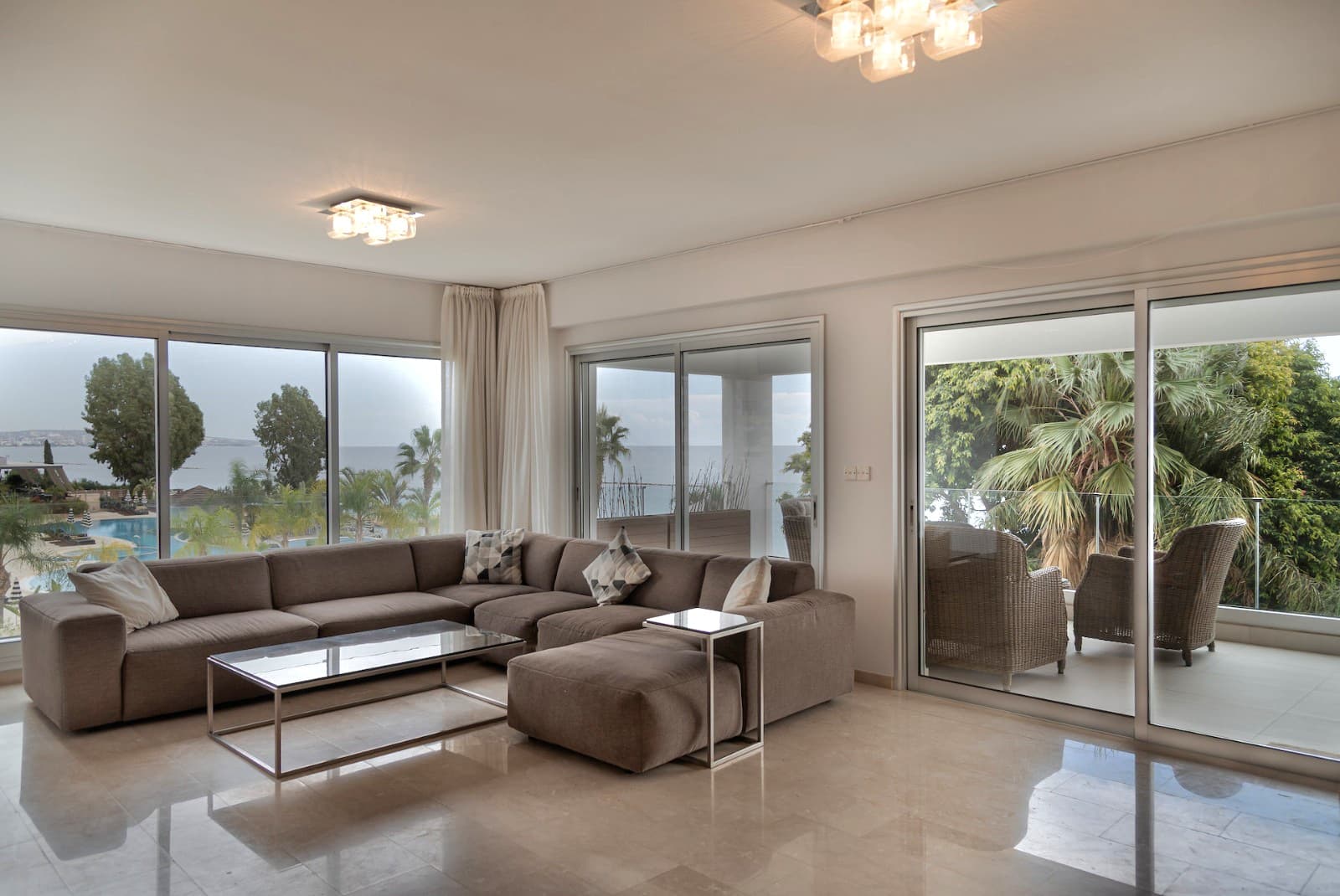 3-bedrooms apartments in Limassol, Cyprus.