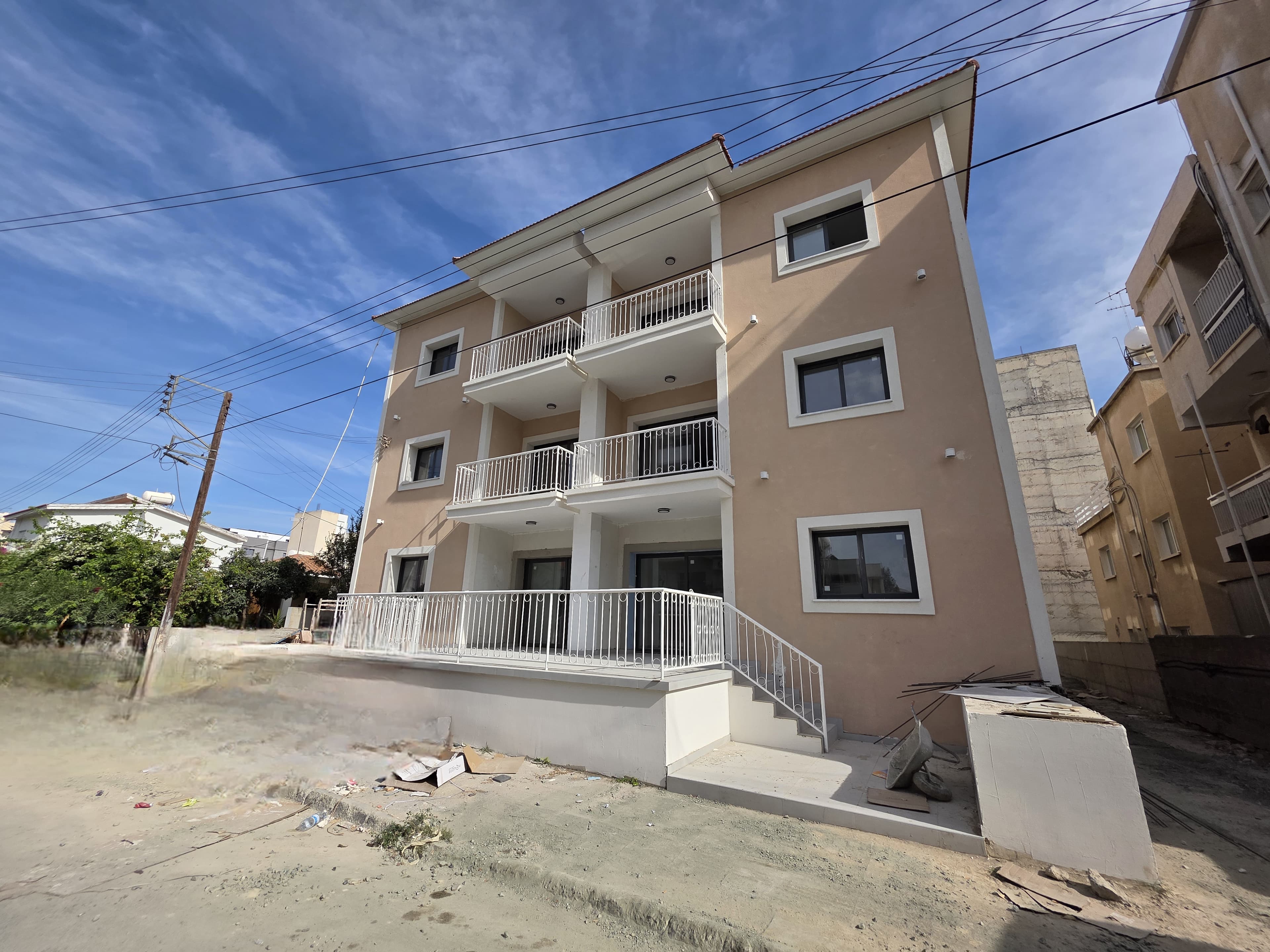 3-bedrooms apartments in Larnaca, Cyprus.