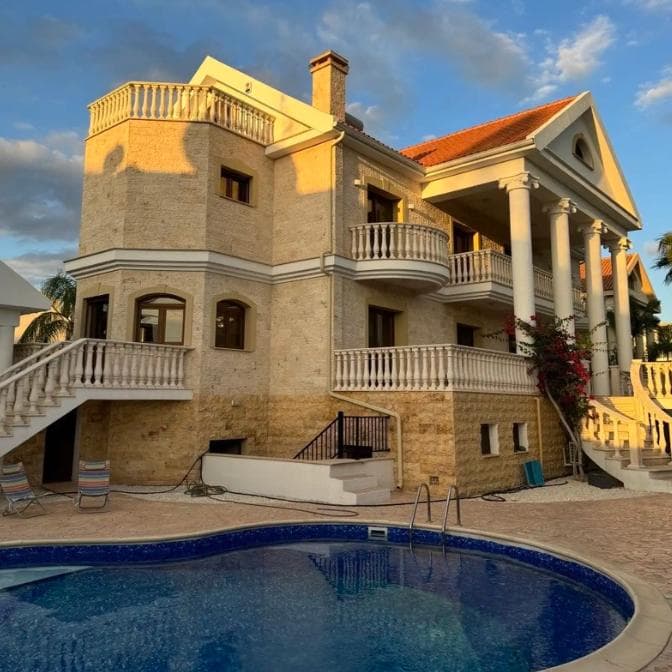 6-bedrooms house for long term rent in Limassol, Cyprus