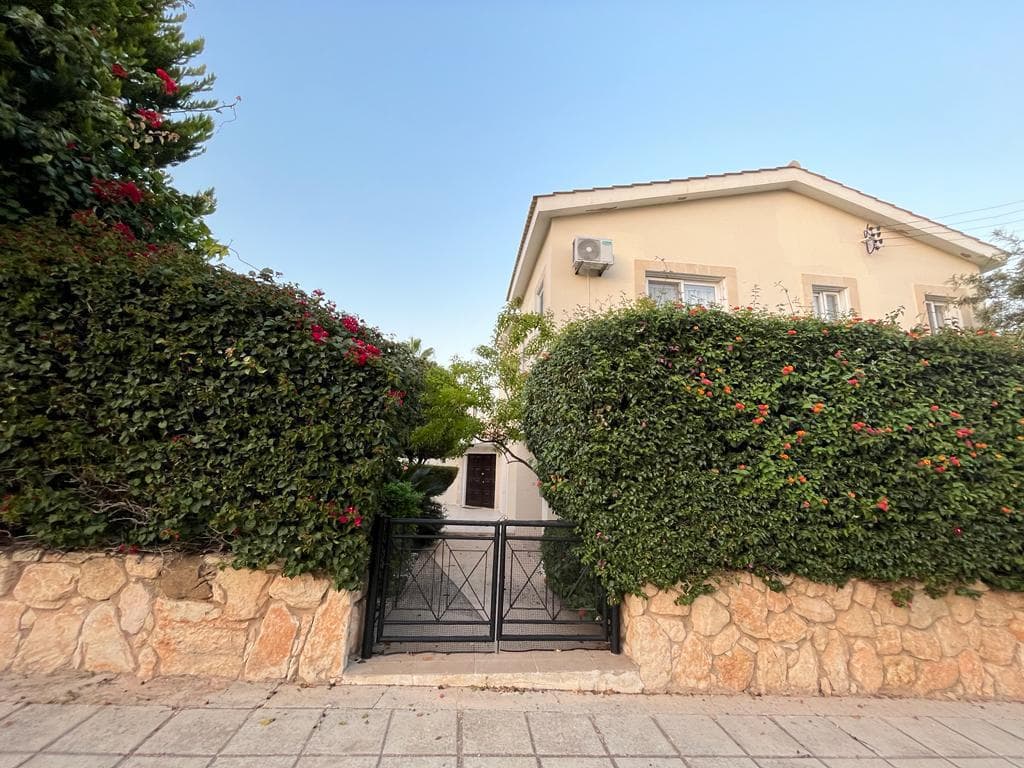 3-bedrooms house in Paphos, Cyprus.