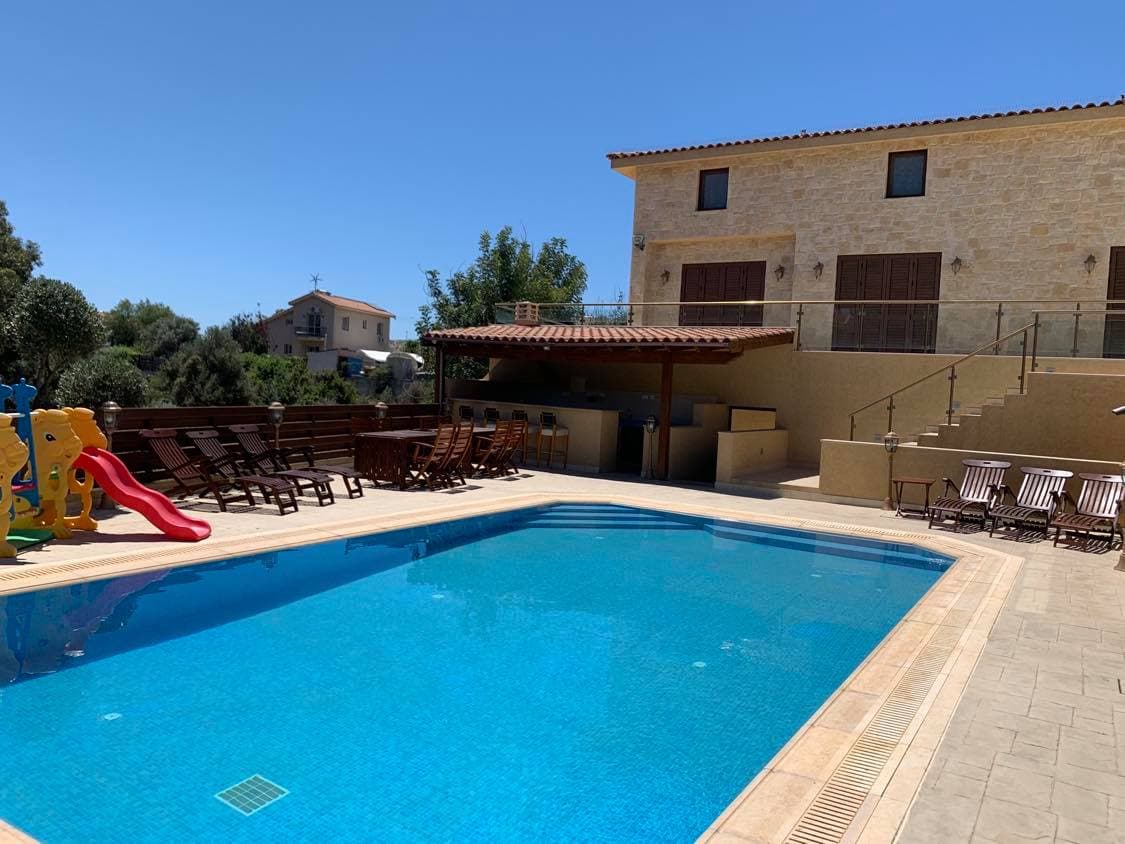 9-bedrooms house for long term rent in Limassol, Cyprus