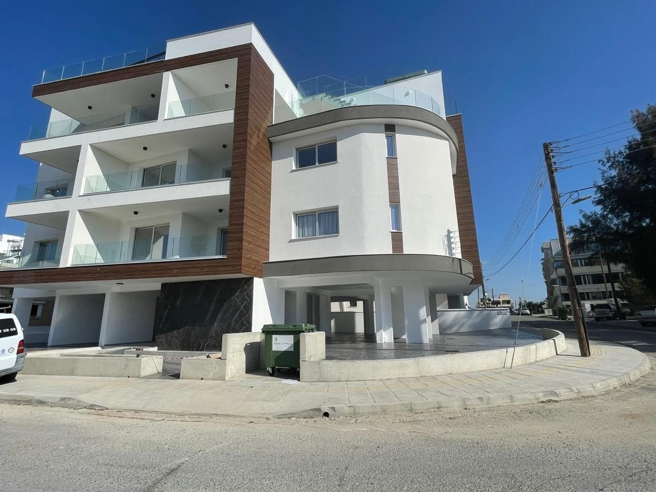 3-bedrooms apartments for long term rent in Larnaca, Cyprus
